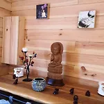 Chaleureux A Avec Piscine Partagee * Louatre