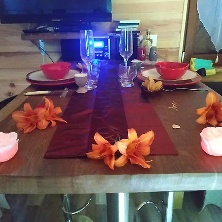 Chaleureux A Avec Piscine Partagee Apartament *