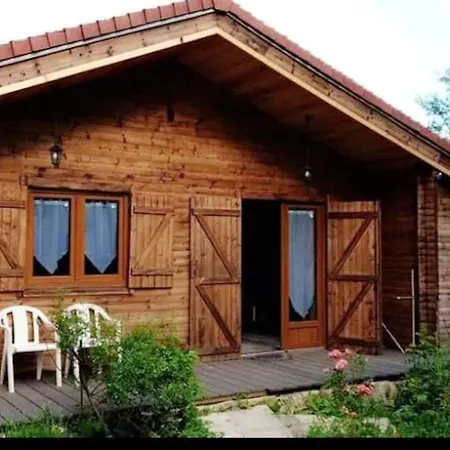 Chaleureux A Avec Piscine Partagee *