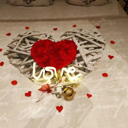 Chaleureux A Avec Piscine Partagee Apartament