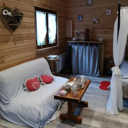 Lejlighed Chaleureux A Avec Piscine Partagee