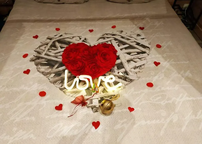 Chaleureux à Louâtre Avec Piscine Partagée Apartamento